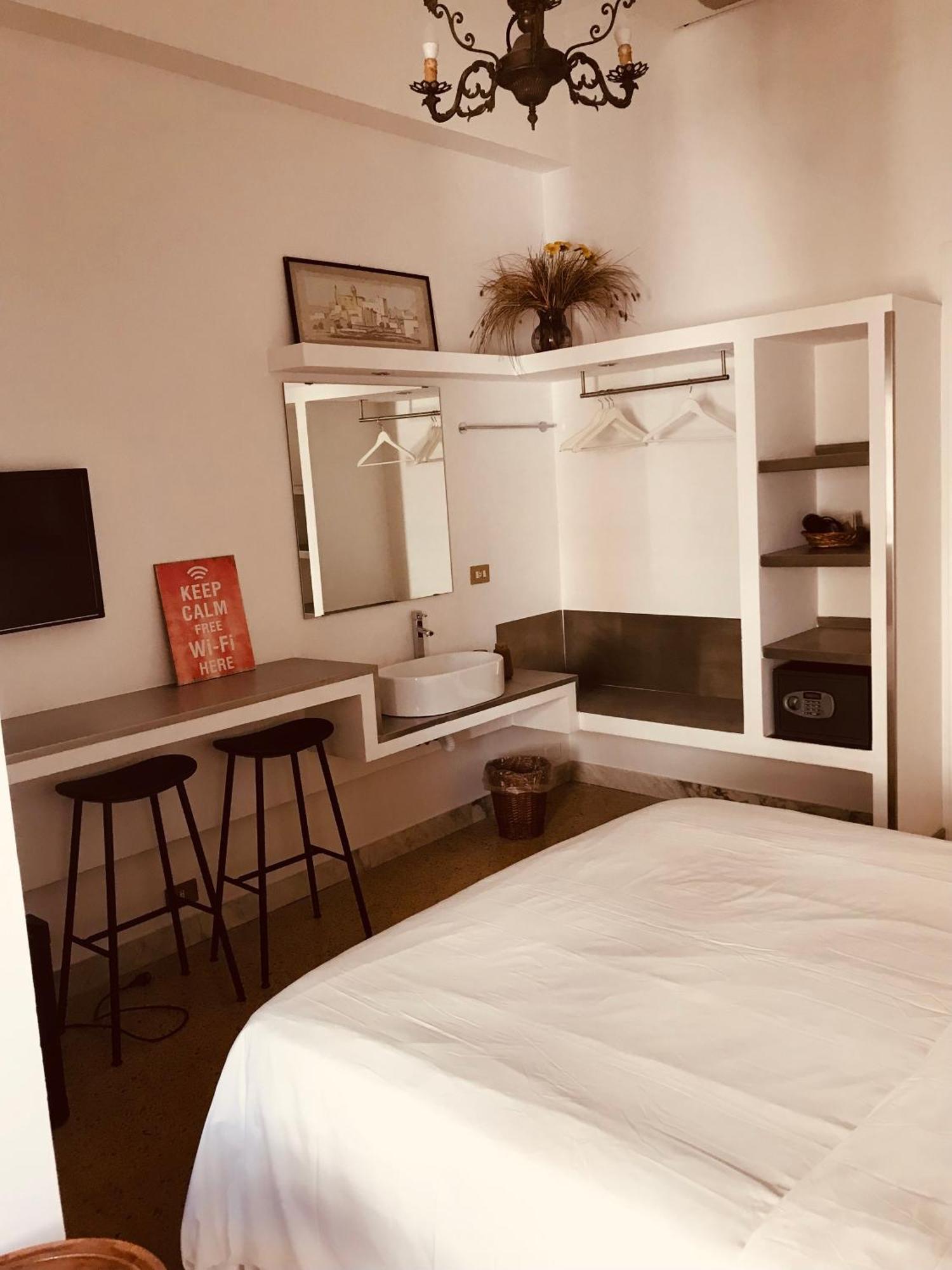 Donna Franca Bed & Breakfast Lecce Exterior foto