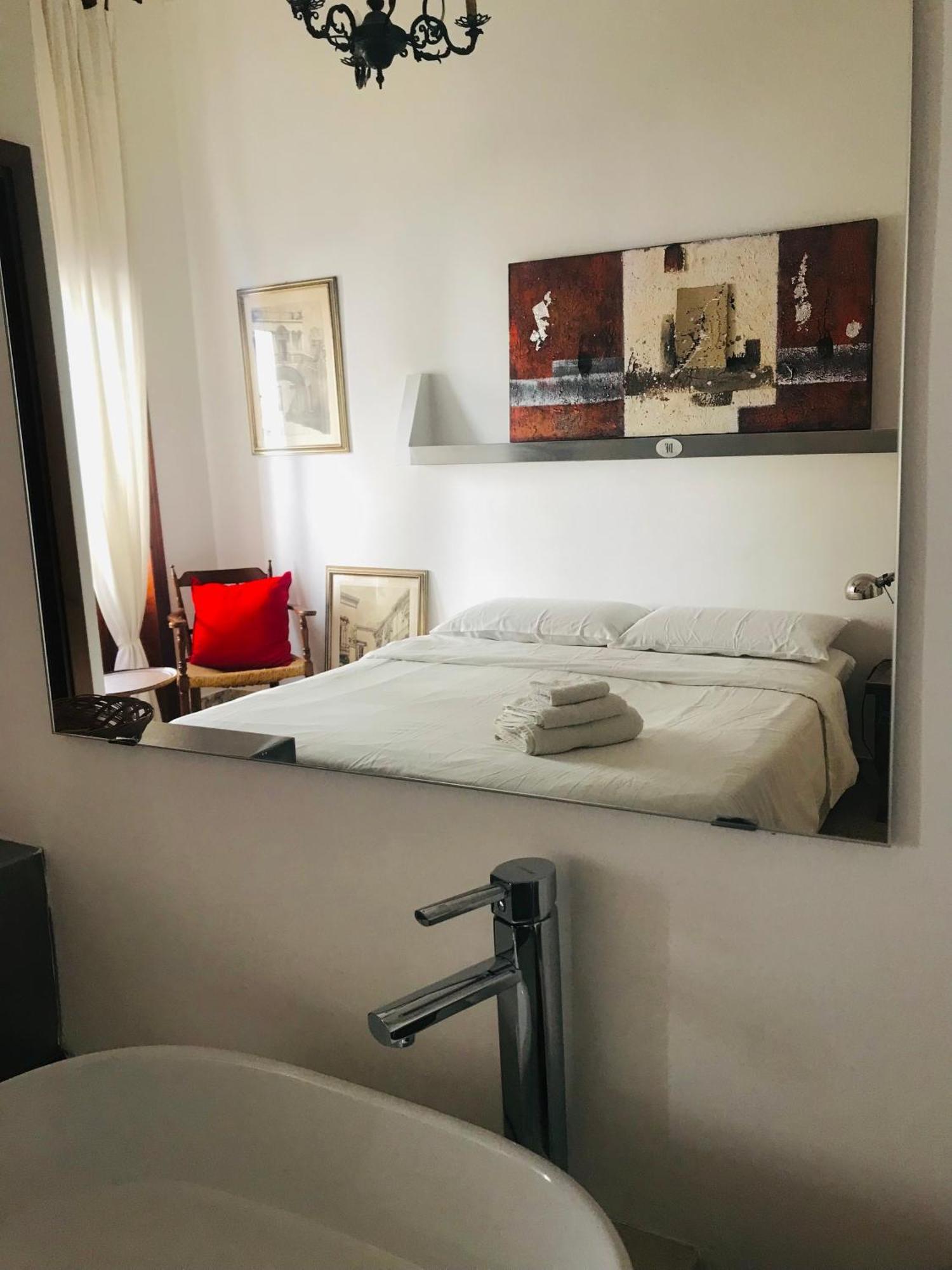 Donna Franca Bed & Breakfast Lecce Exterior foto